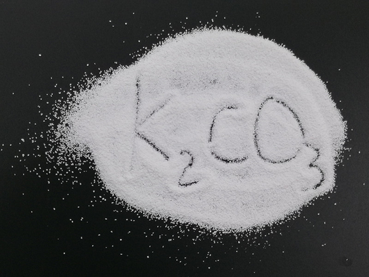 순수성 99% 탄산칼리 과립상 K2co3 CAS 물에 있는 584-08-7 가용 없음